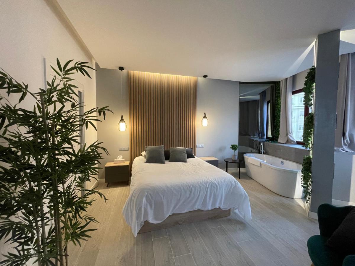 Miluisuites Loft And Spa Catedral. Santander Buitenkant foto