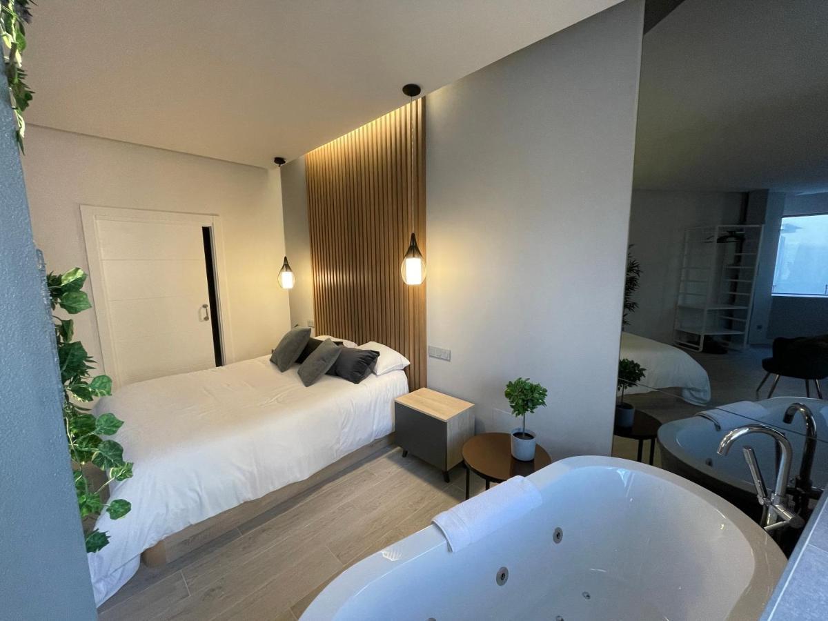 Miluisuites Loft And Spa Catedral. Santander Buitenkant foto